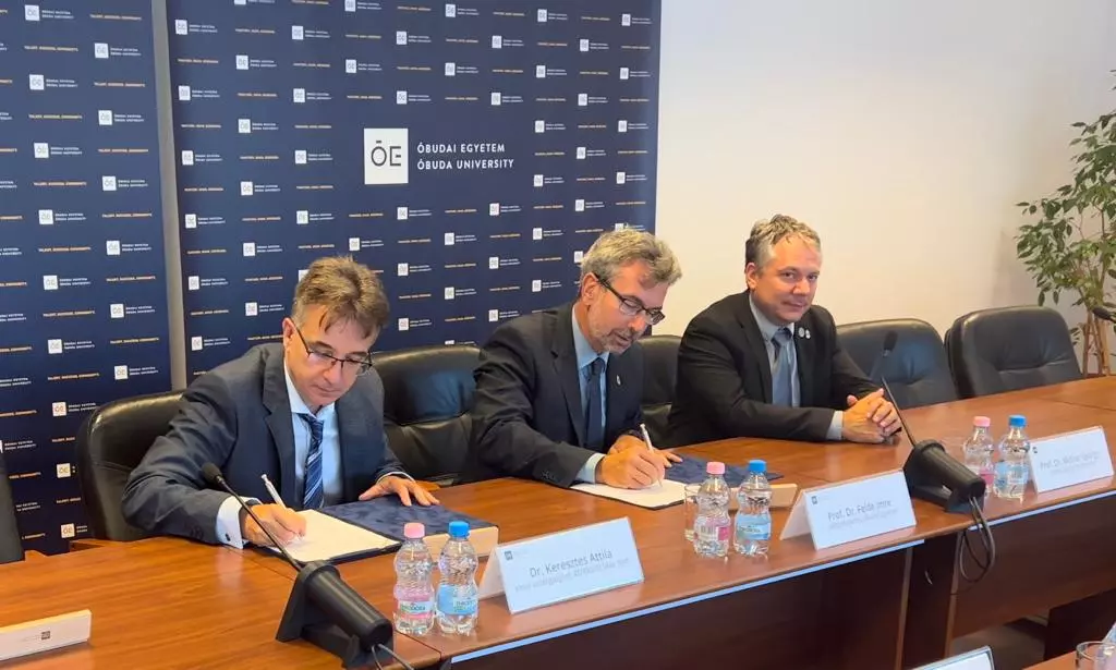 Új egyetemi kar alapult az Astrasun Solar Nyrt közreműködésével az Óbudai Egyetemen